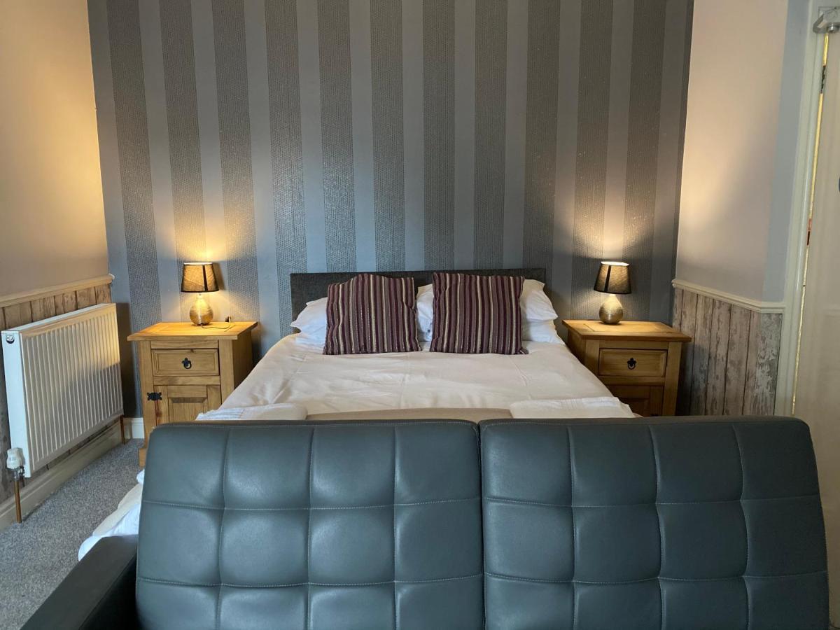 Bed and Breakfast Stanley Arms Holyhead Zewnętrze zdjęcie
