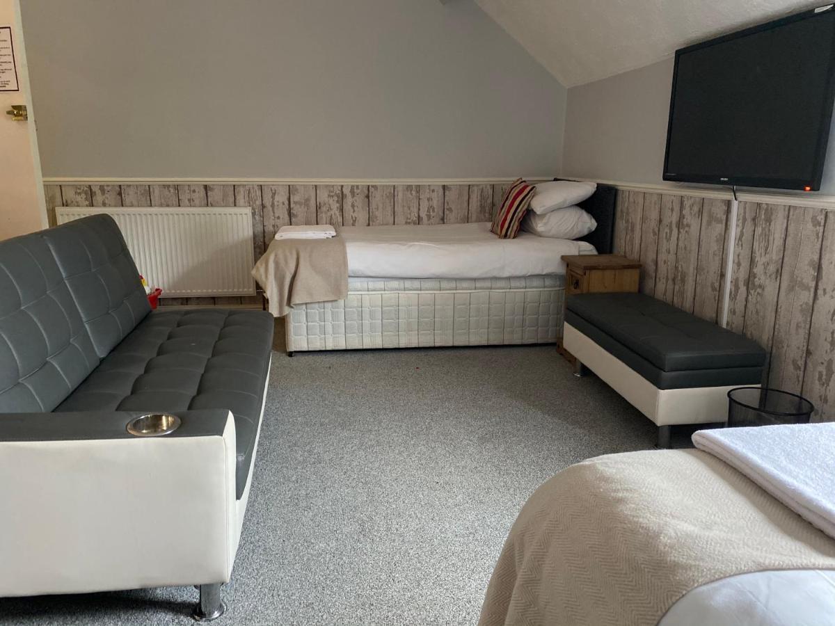 Bed and Breakfast Stanley Arms Holyhead Zewnętrze zdjęcie