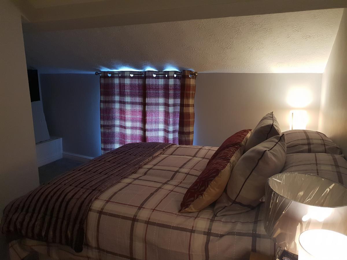 Bed and Breakfast Stanley Arms Holyhead Zewnętrze zdjęcie